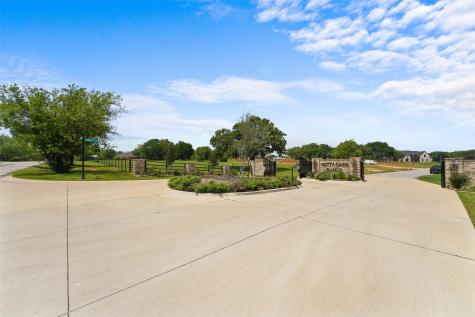 7717 Pickett Lane Burleson TX 76028