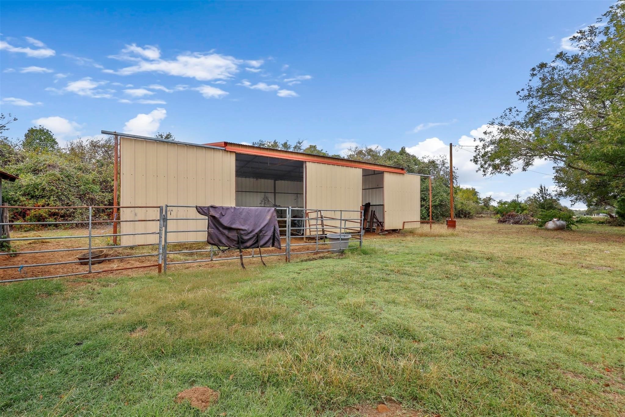 3397 2048 Highway Boyd TX 76023