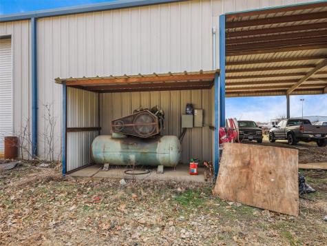 3550 S Main Street Fort Worth TX 76040