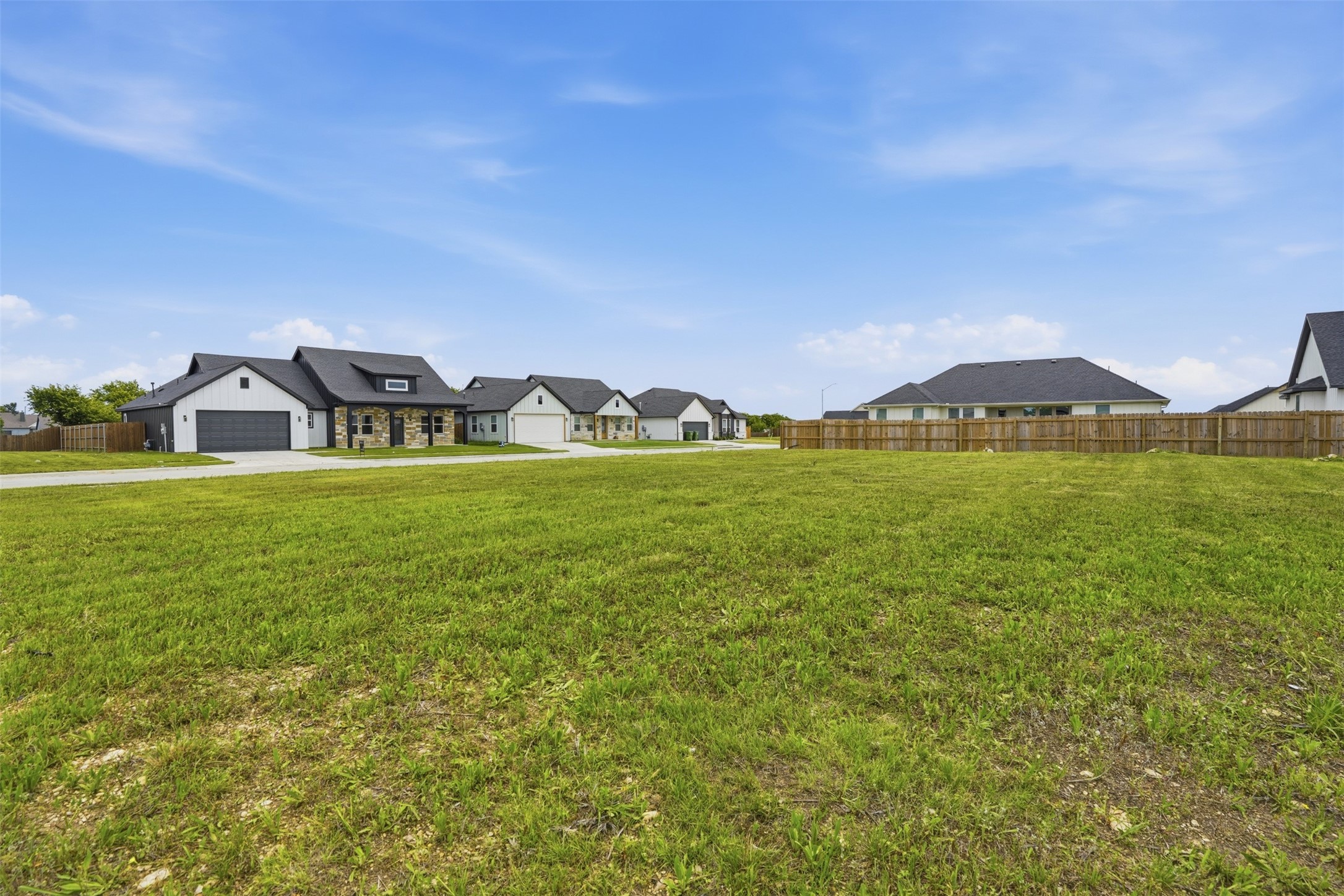 585 Highview Court Godley TX 76044