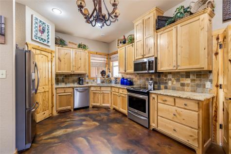12701 Fm 2010 Chandler TX 75758
