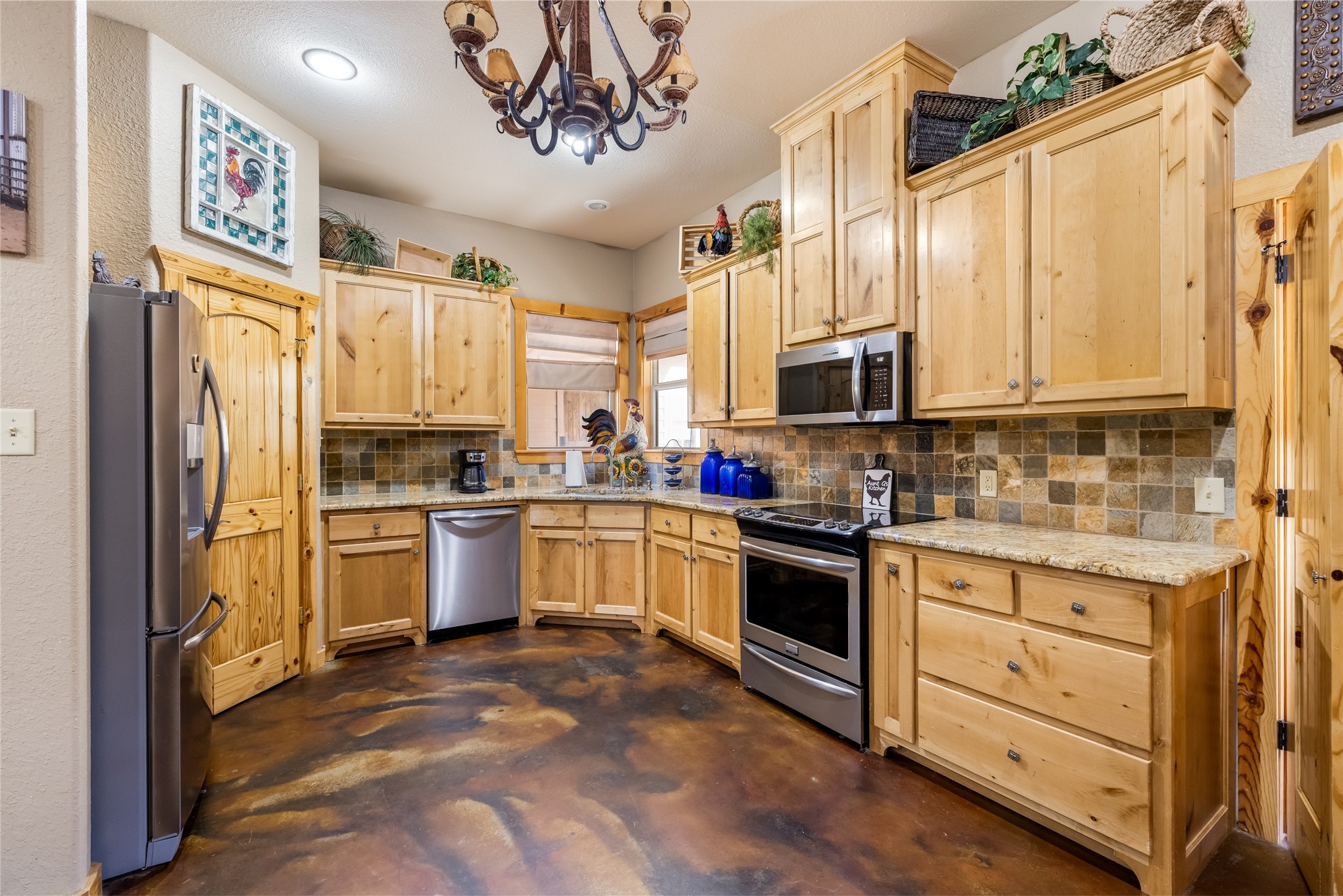12701 Fm 2010 Chandler TX 75758