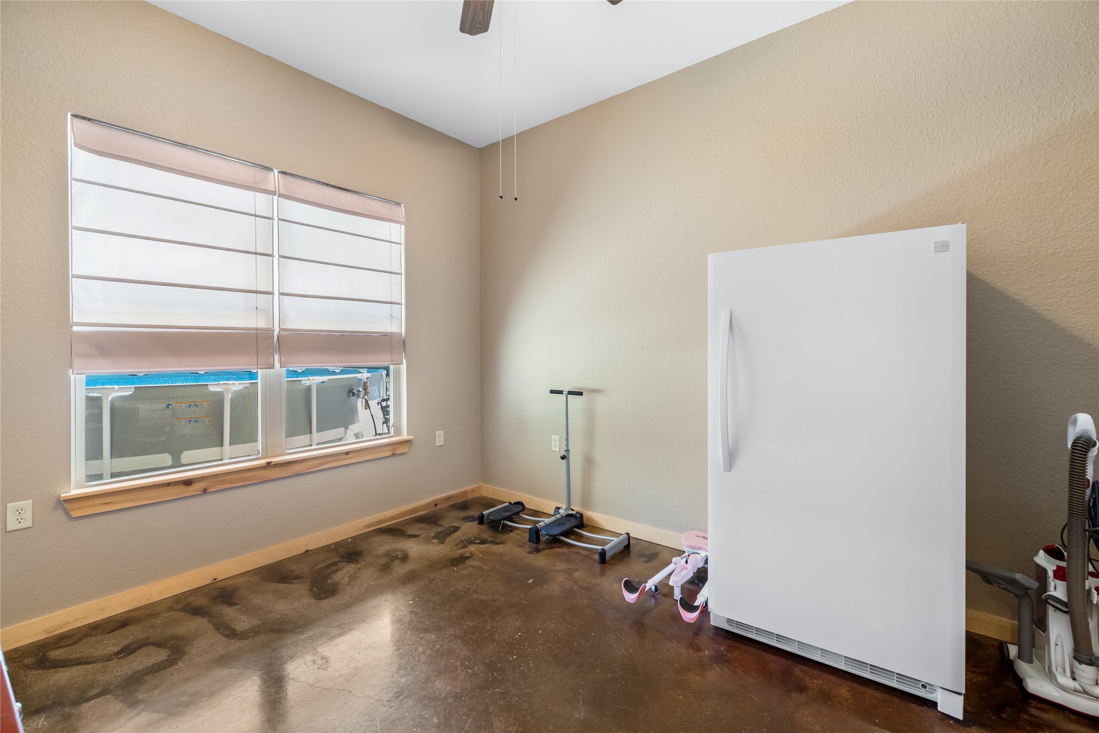 12701 Fm 2010 Chandler TX 75758