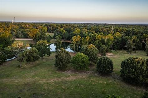 12701 Fm 2010 Chandler TX 75758