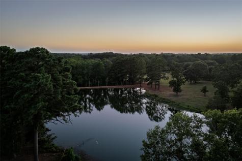 12701 Fm 2010 Chandler TX 75758