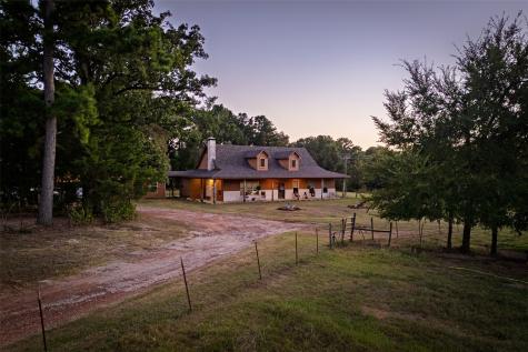 12701 Fm 2010 Chandler TX 75758
