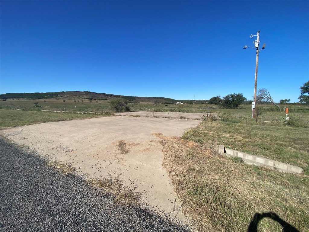 2423 N State Highway 16 Strawn TX 76475