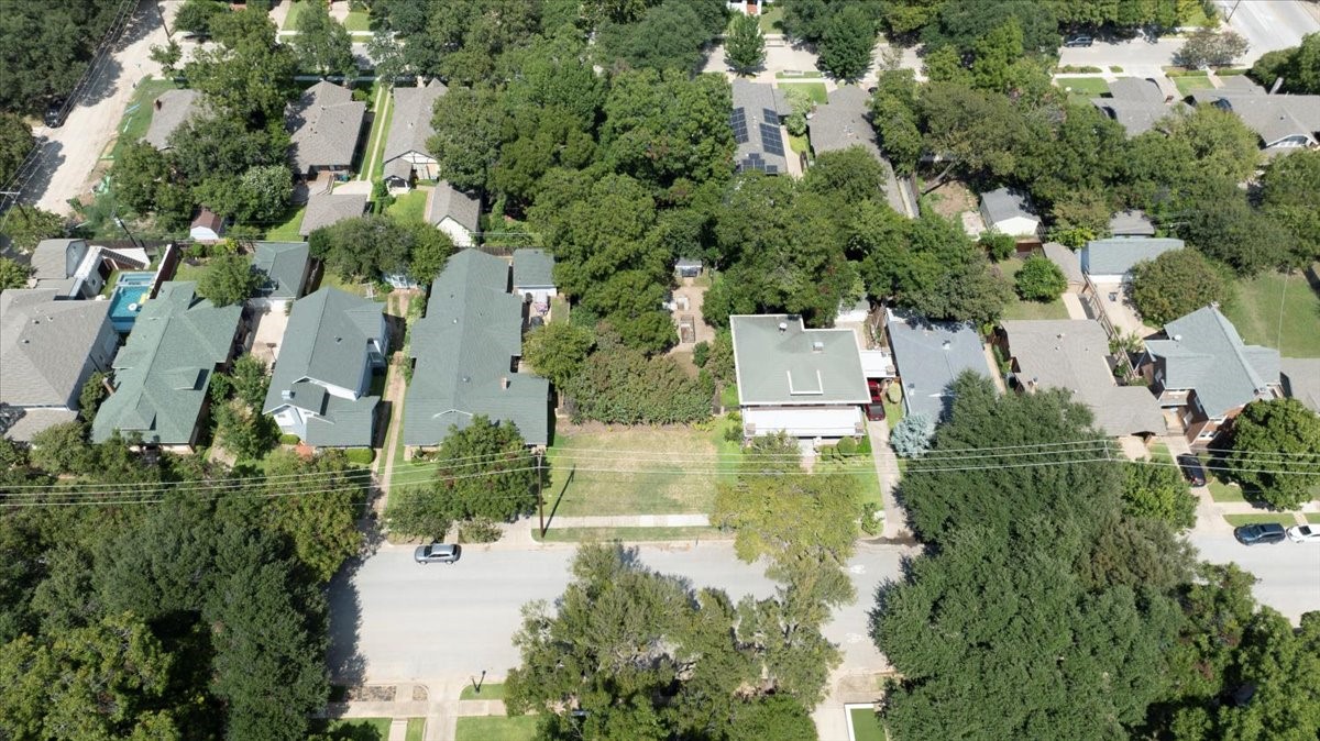 2328 Mistletoe Boulevard Fort Worth TX 76110