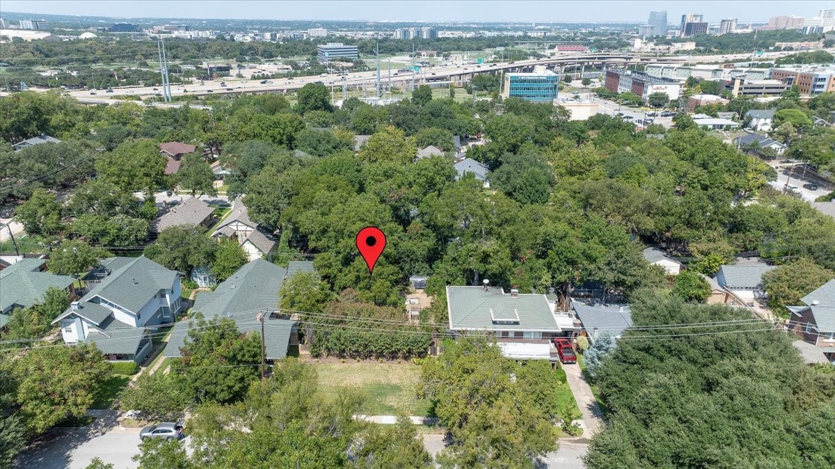 2328 Mistletoe Boulevard Fort Worth TX 76110