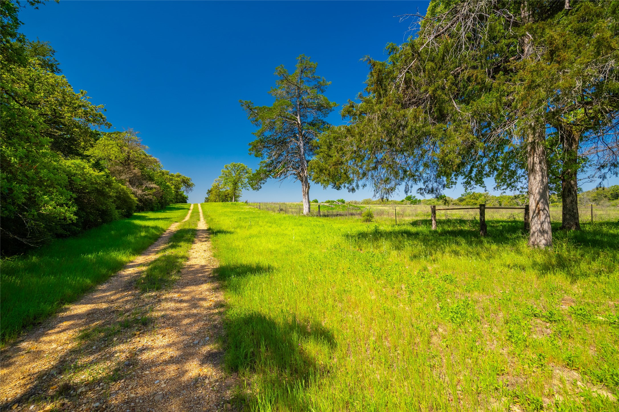 9002 County Road 374 Caldwell TX 77836