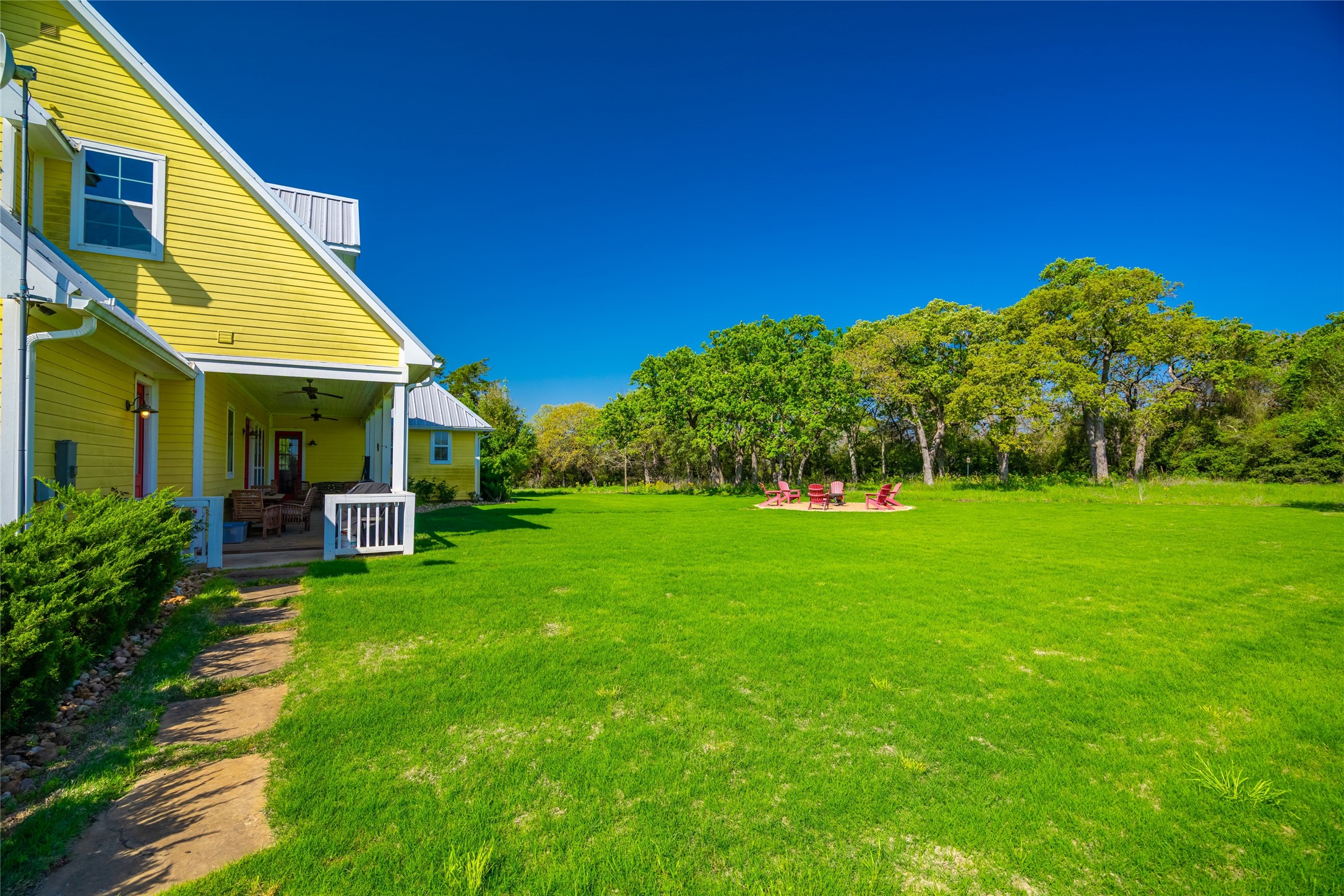 9002 County Road 374 Caldwell TX 77836