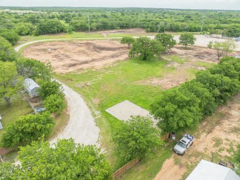 622 Mansfield Road Cleburne TX 76031