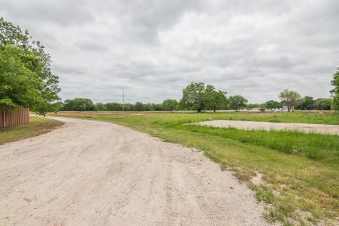 622 Mansfield Road Cleburne TX 76031