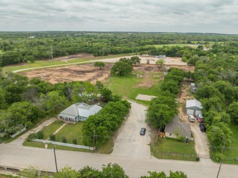 622 Mansfield Road Cleburne TX 76031