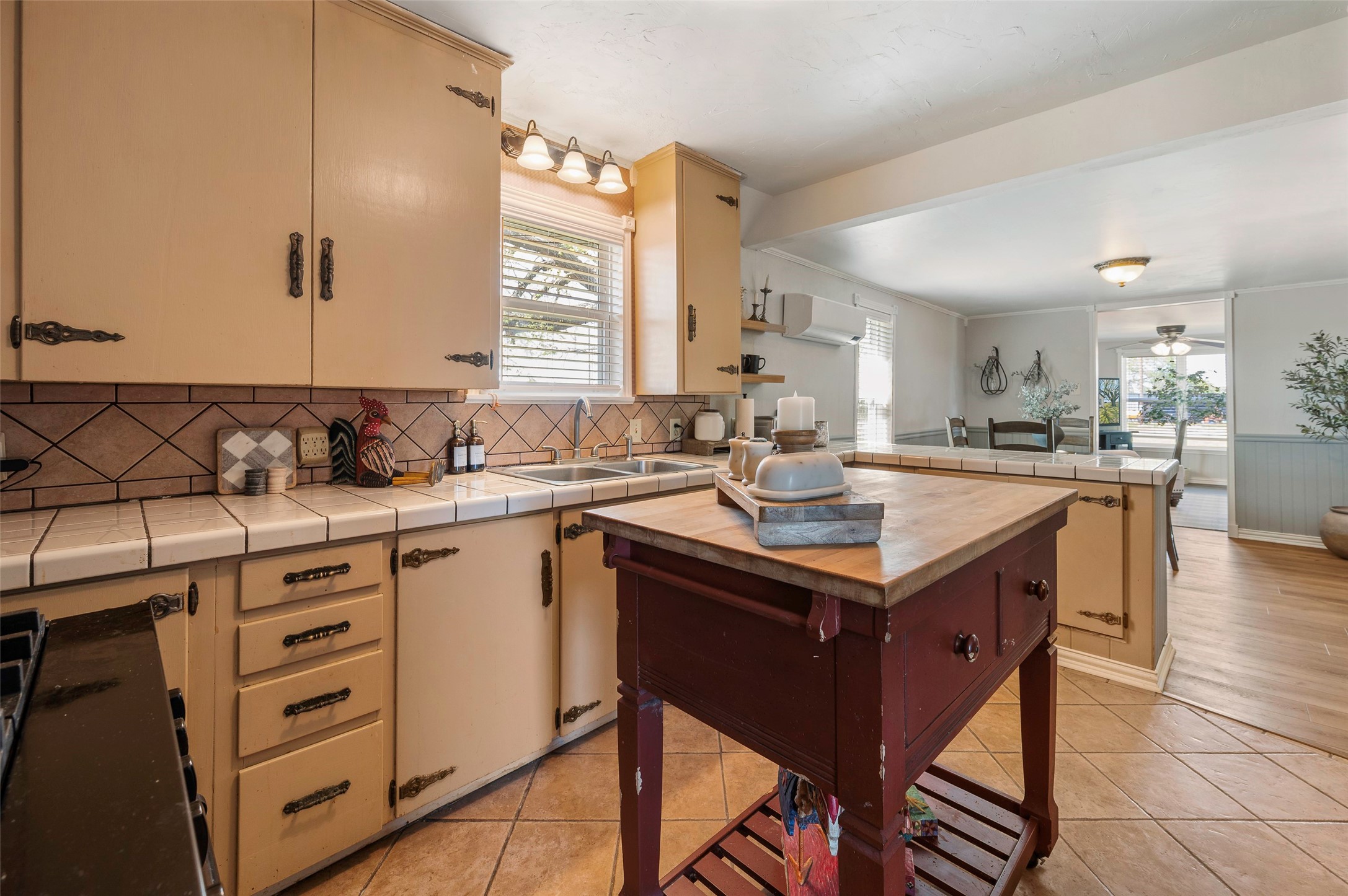 3913 Fm 1956 Nocona TX 76255