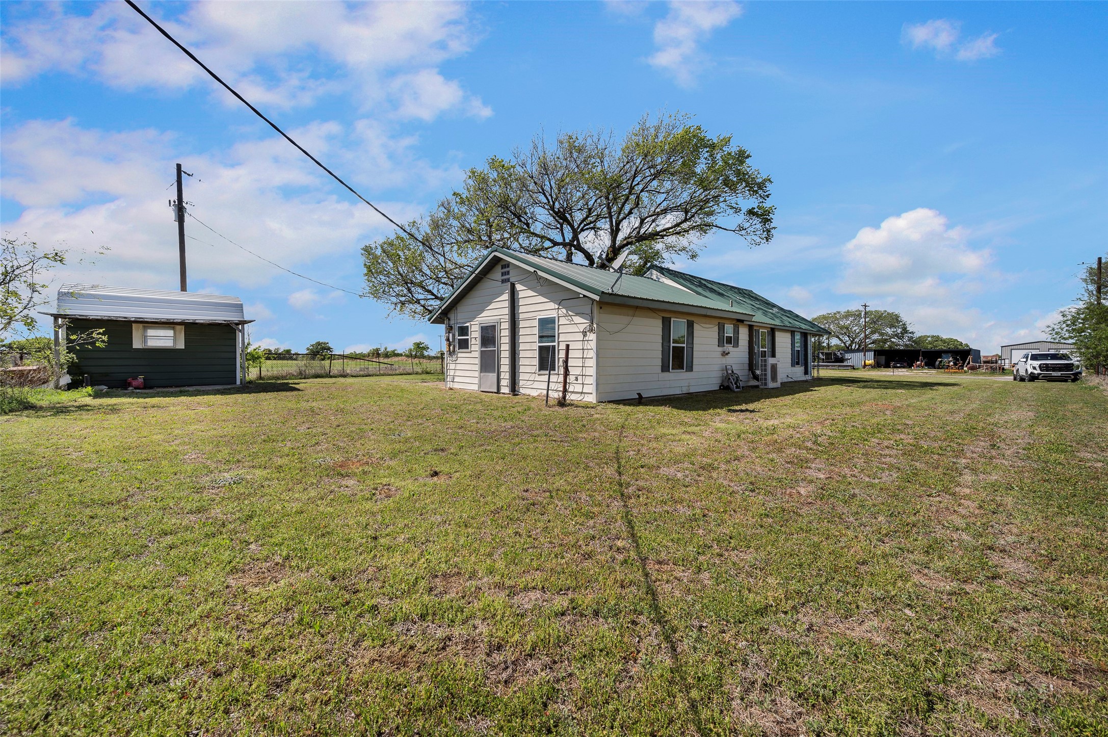 3913 Fm 1956 Nocona TX 76255