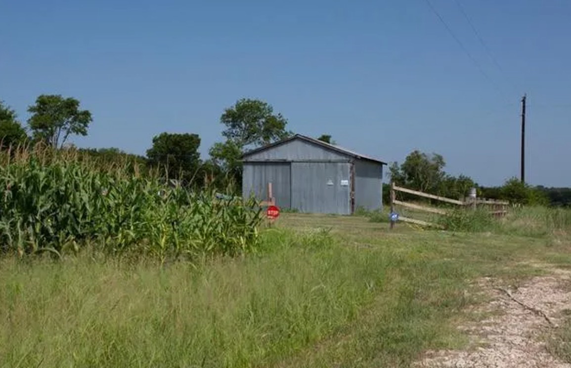 764 Hcr 3422 County Road 3422 Bynum TX 76631