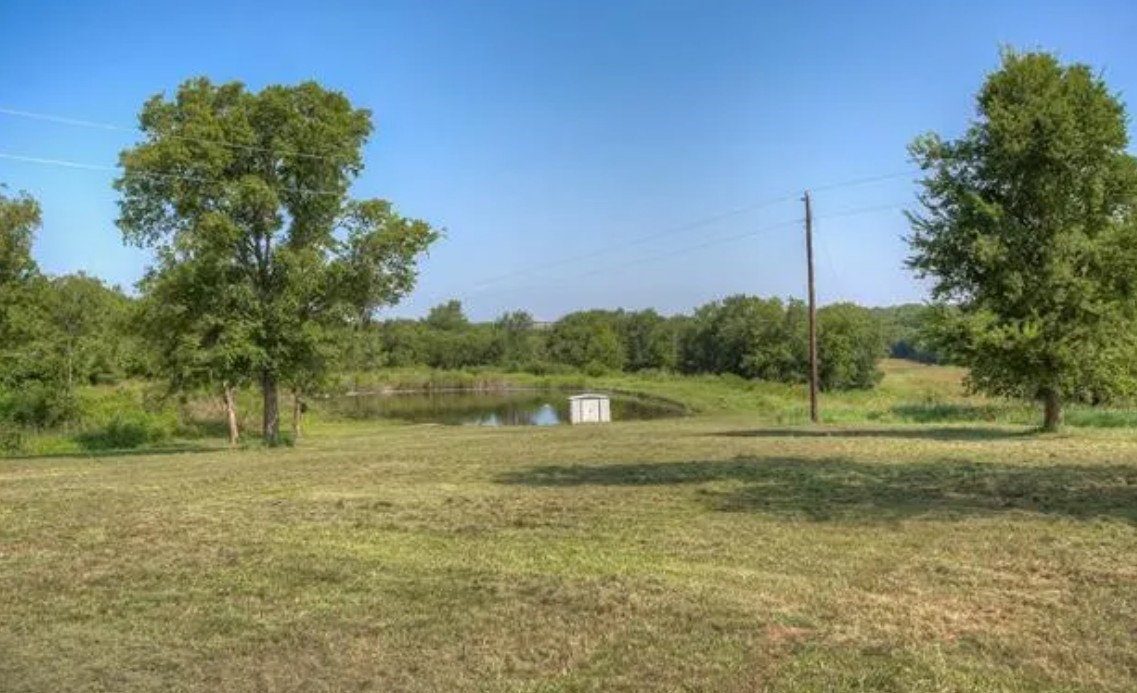 764 Hcr 3422 County Road 3422 Bynum TX 76631