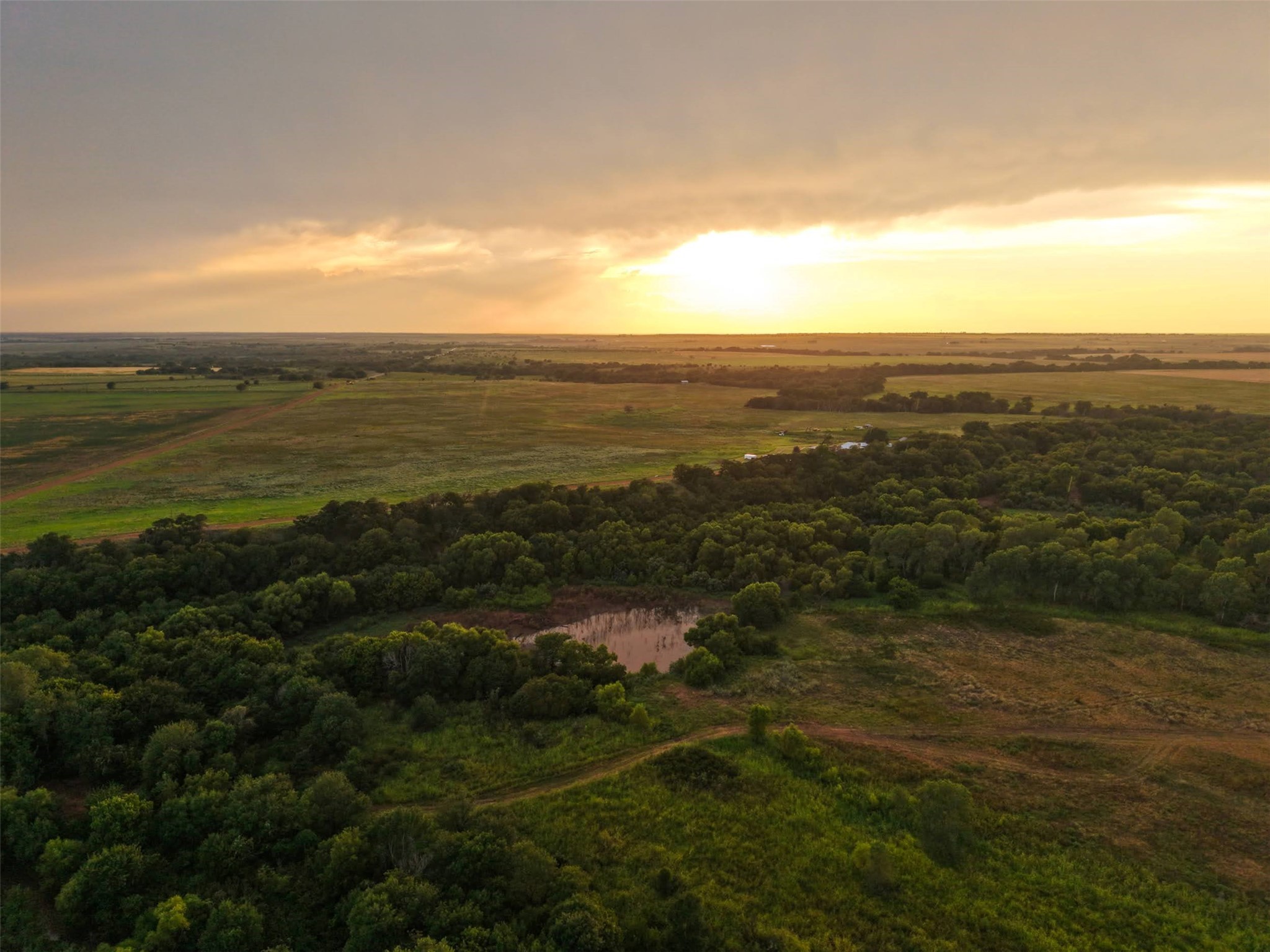 6977 E Fm 171 Byers TX 76357