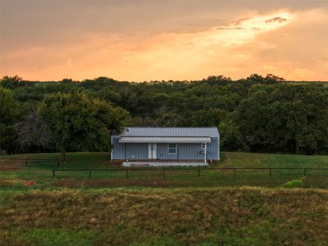 6977 E Fm 171 Byers TX 76357