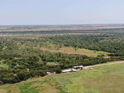 6977 E Fm 171 Byers TX 76357