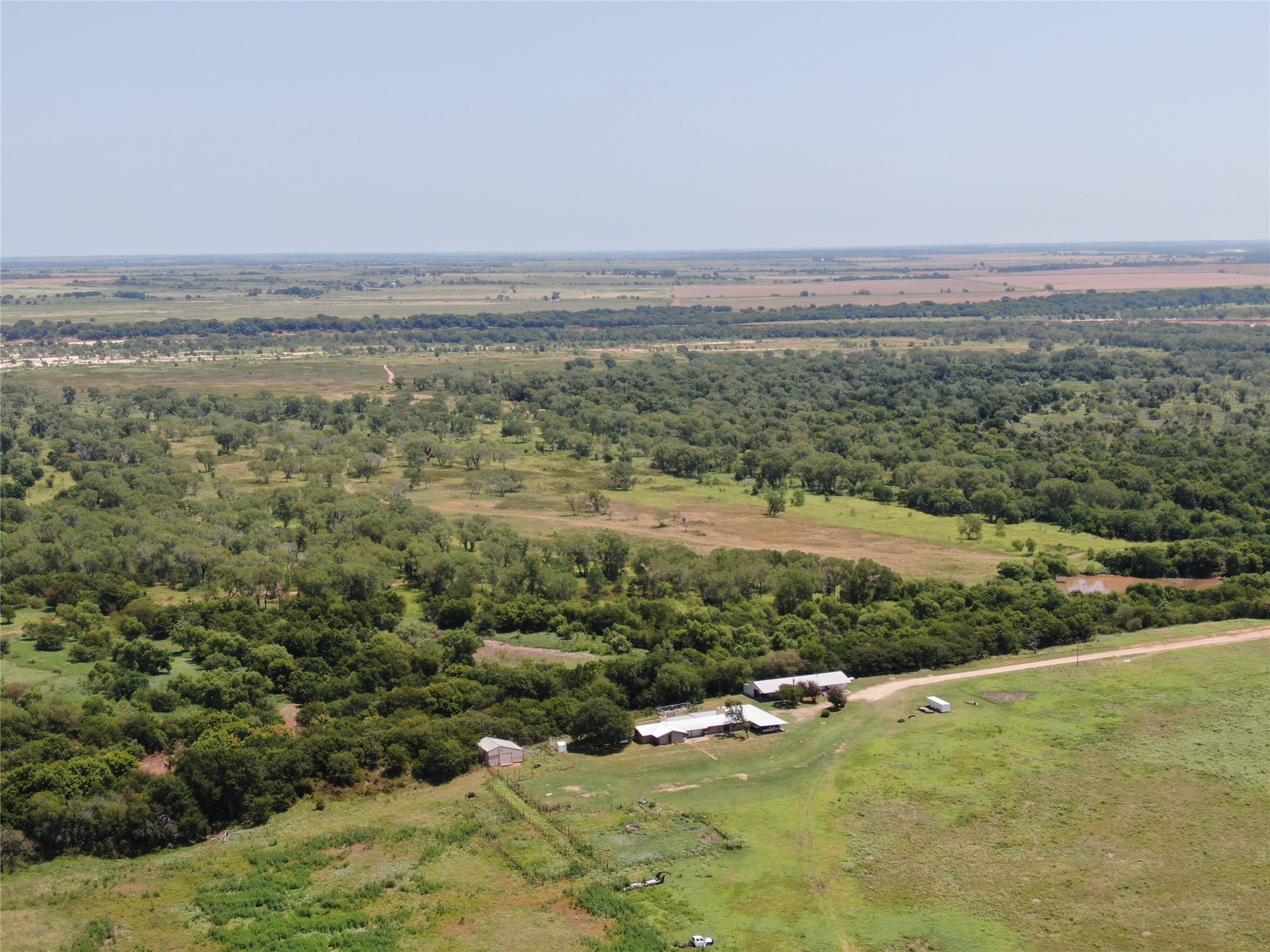 6977 E Fm 171 Byers TX 76357