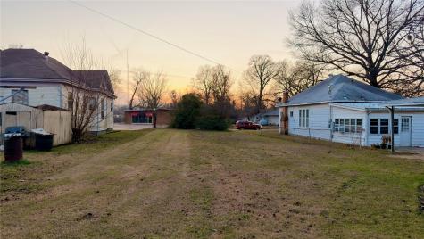 1008 Spruce Street Texarkana TX 75501