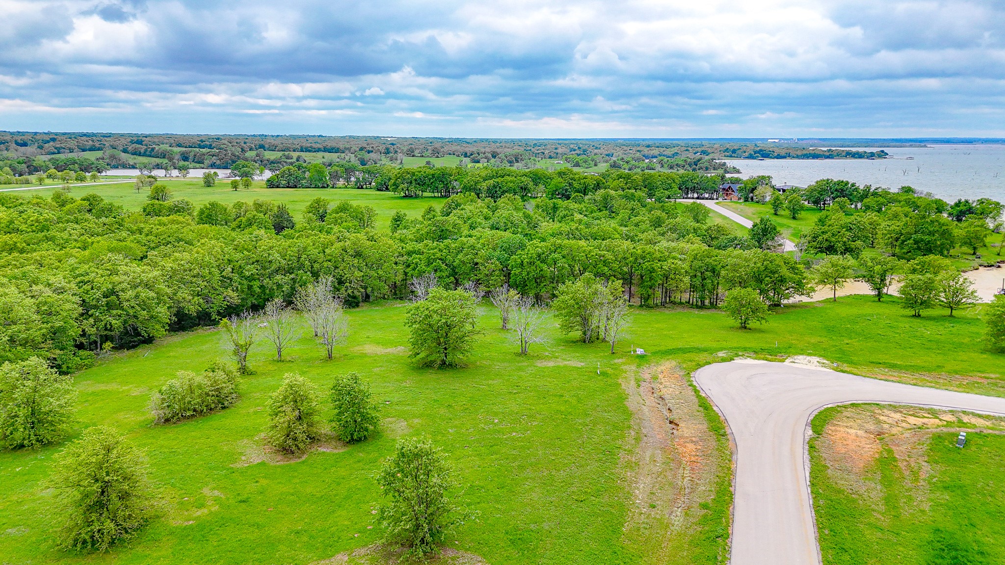 Lot 32 & 33 & Bs 24 Lake Ridge Drive Streetman TX 75859