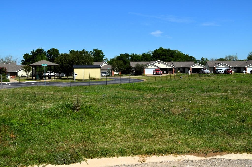 206 Preston Circle Mabank TX 75147