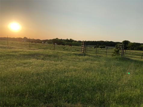 PR 114 Pr 114 Covington TX 76636