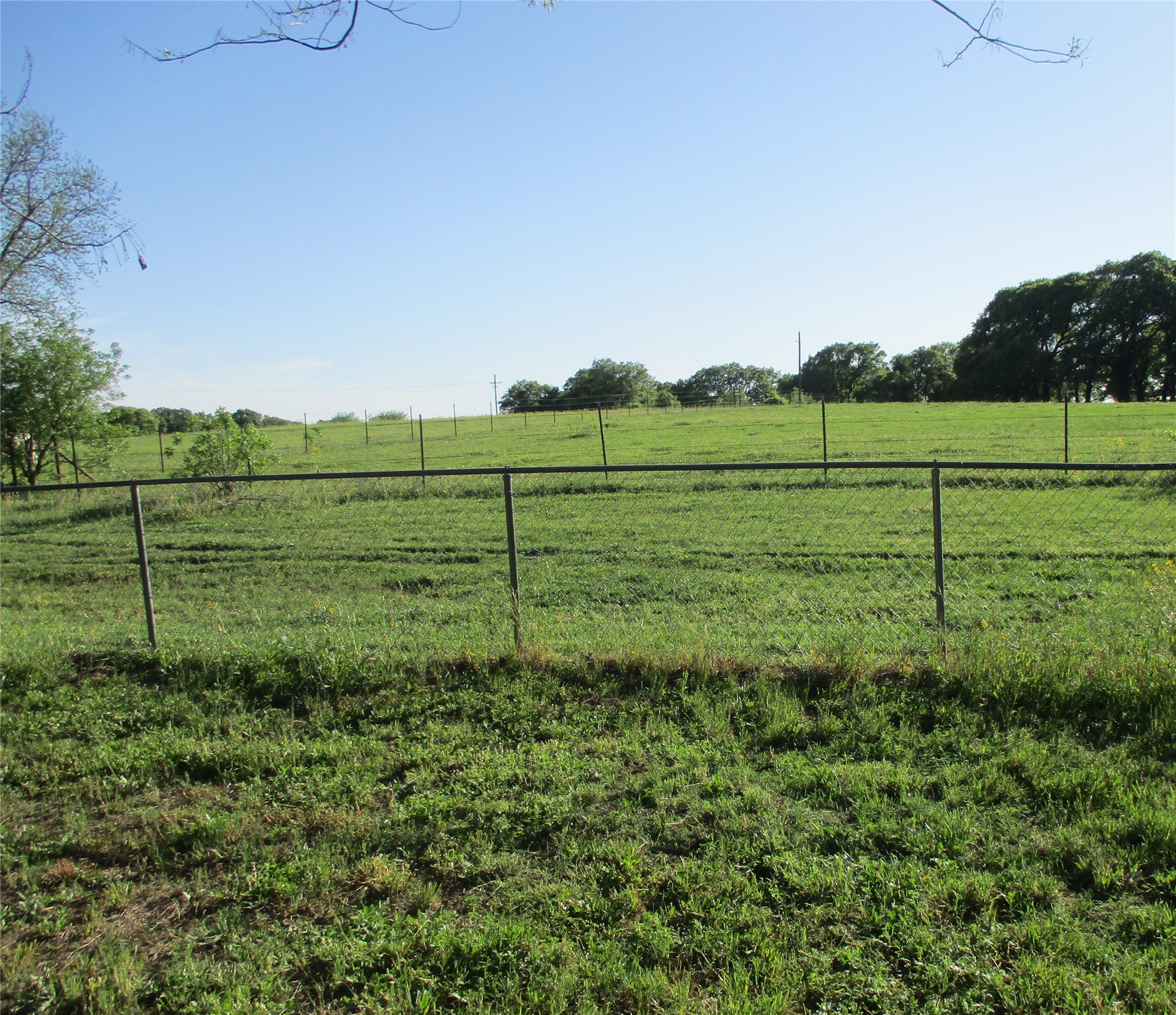 Pr 114 Pr 114 Covington TX 76636
