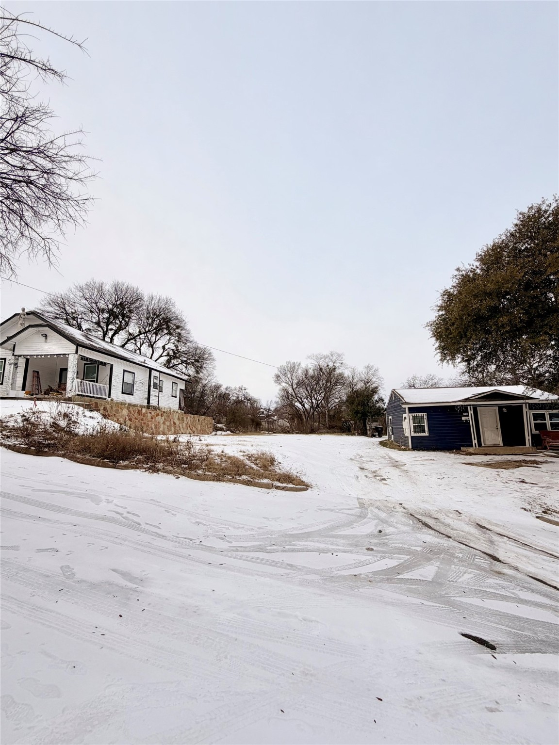 2707 Refugio Avenue Fort Worth TX 76164
