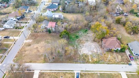 1904 Gibbons Street Greenville TX 75401