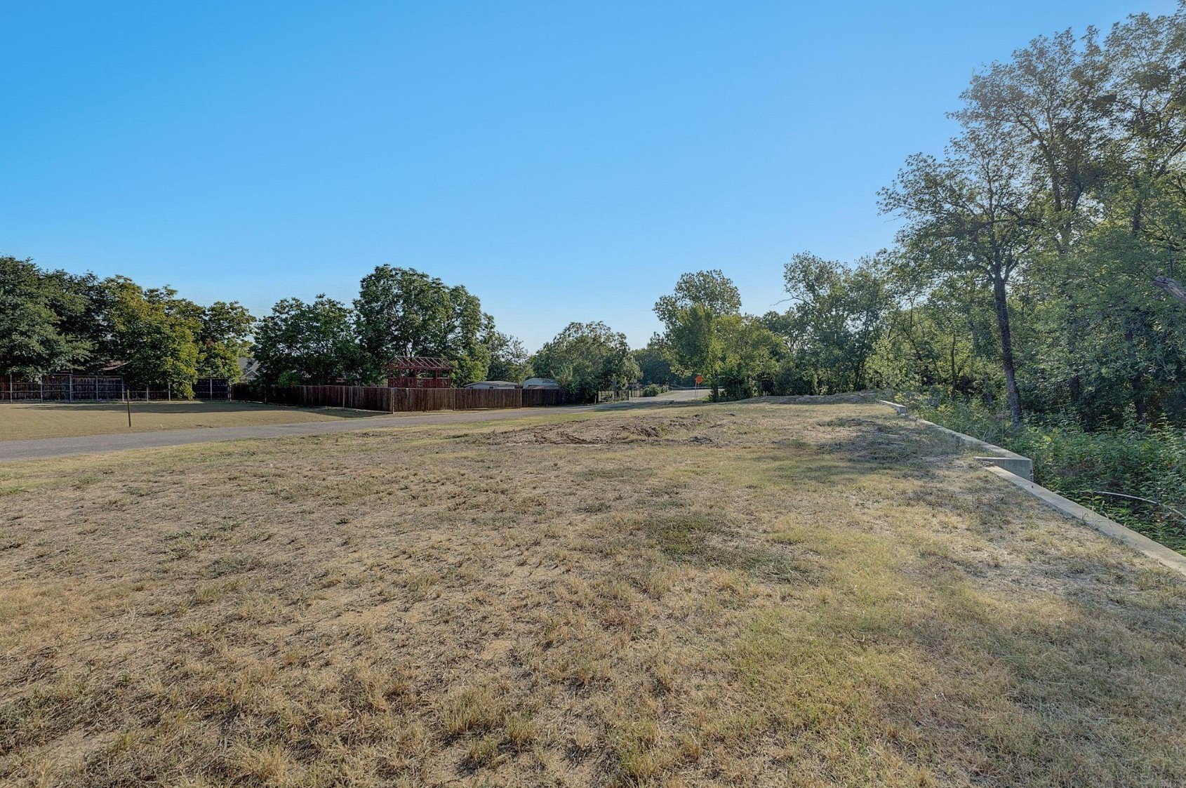 6724 Starbuck Drive Dallas TX 75252
