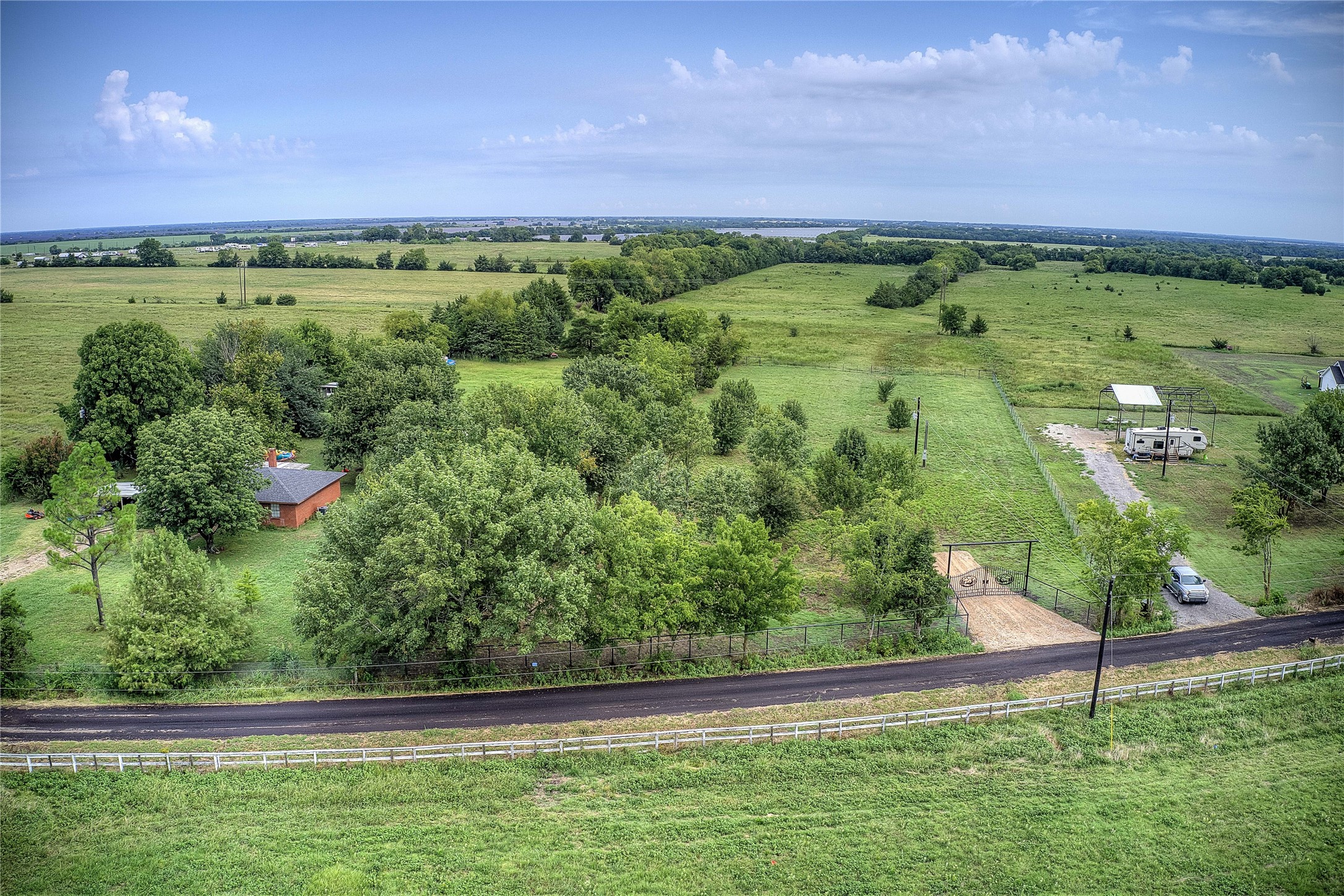 868 County Road 23940 Brookston TX 75421