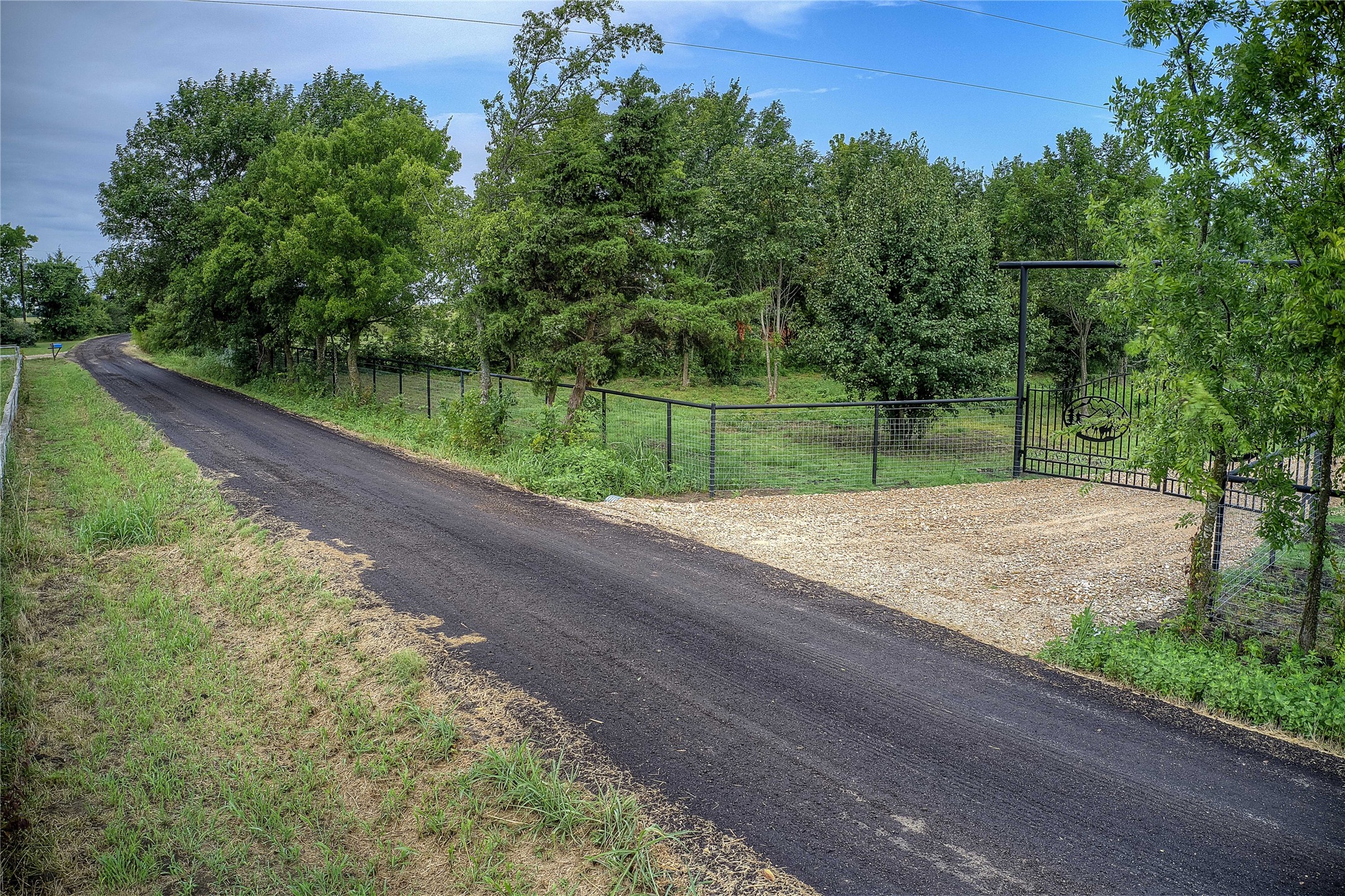 868 County Road 23940 Brookston TX 75421