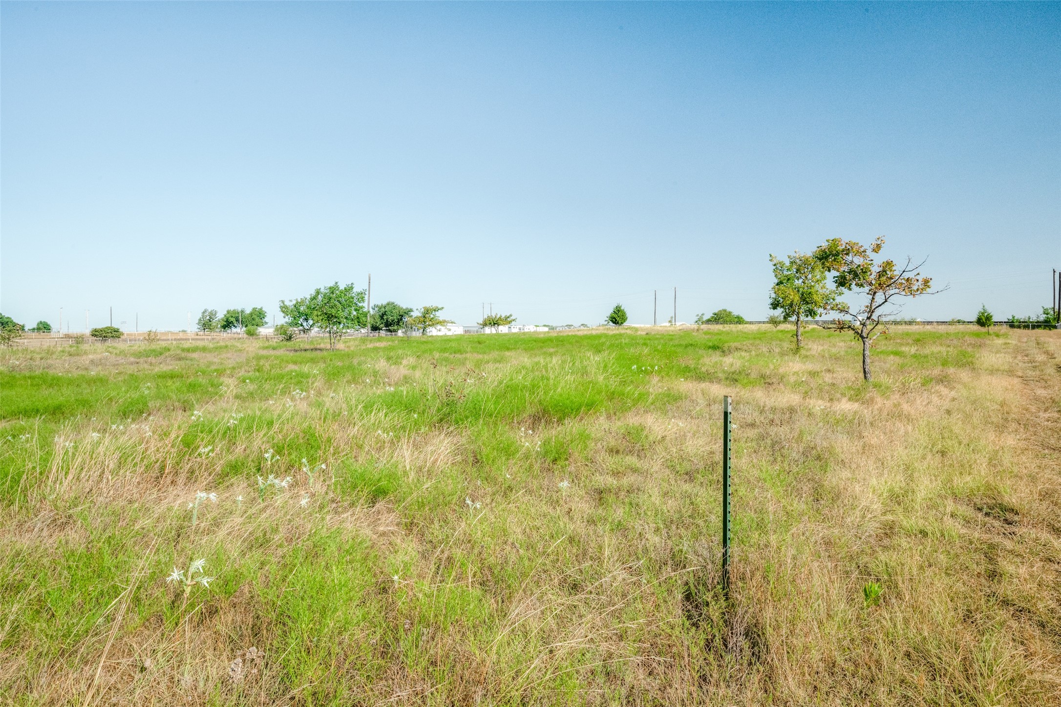 Tr 28 5.0 Acres Lois Road W Sanger TX 76266