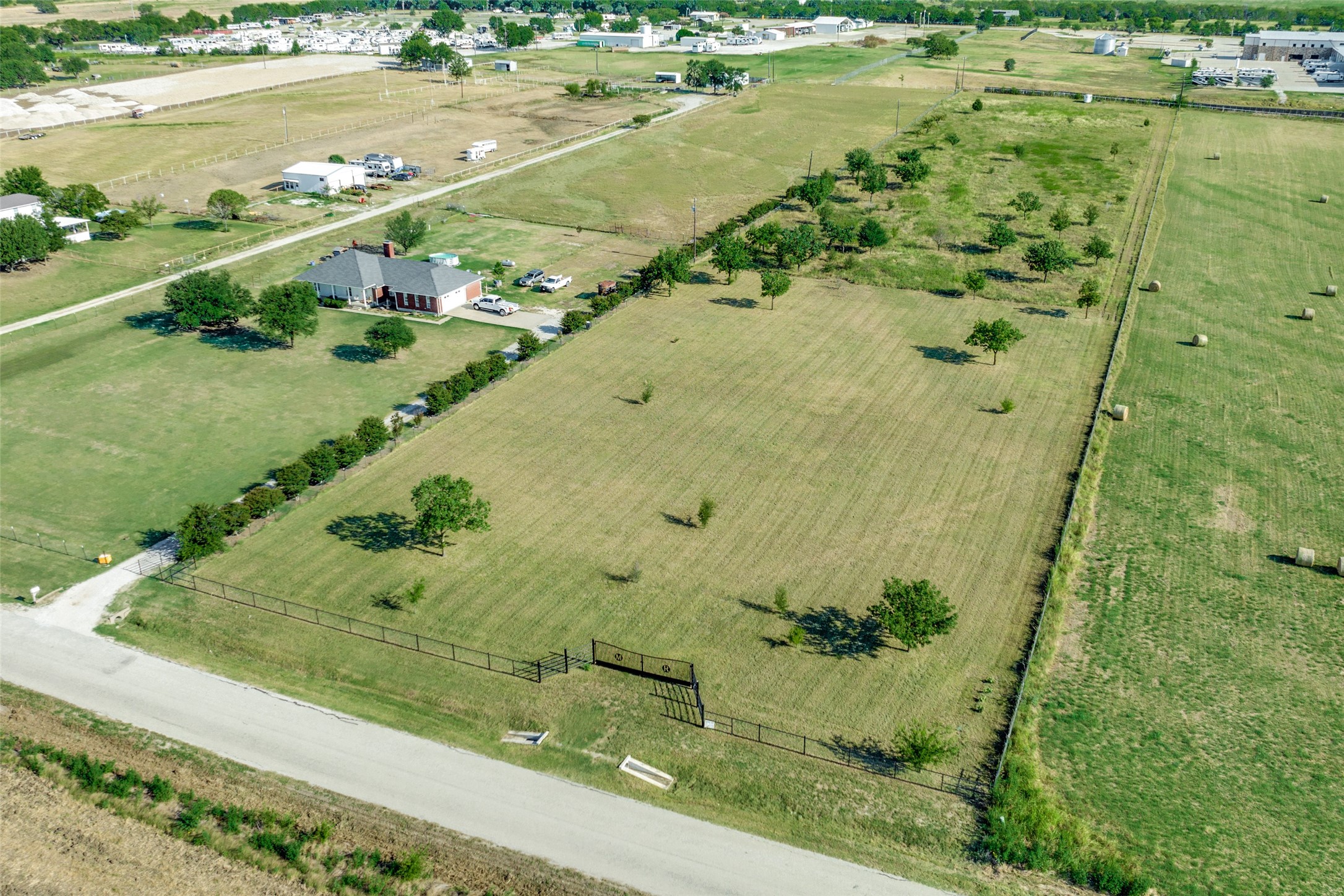 Trail 28 5.0 Acres Lois Road W Sanger TX 76266