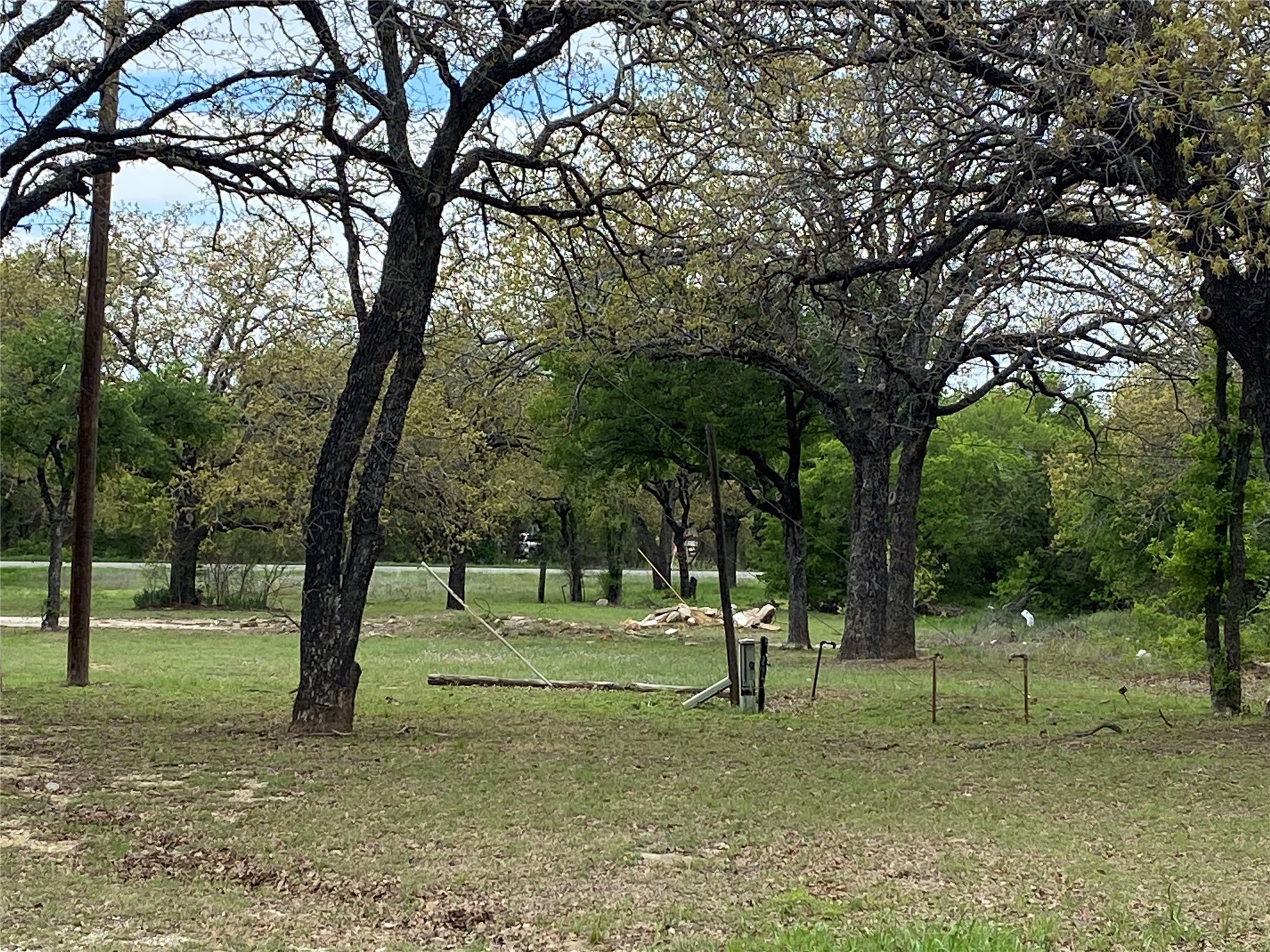 2500 S Oak Avenue Mineral Wells TX 76067
