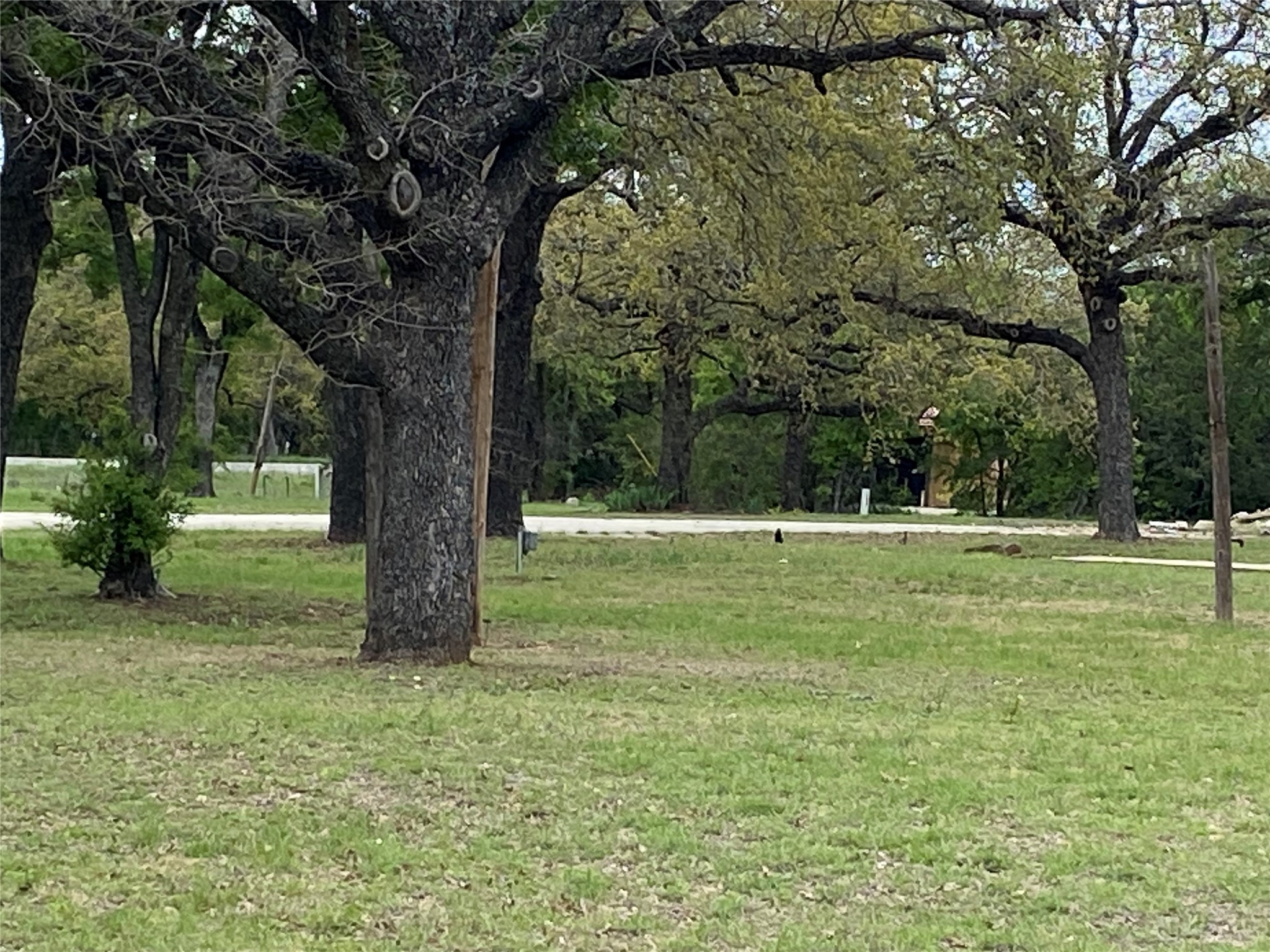 2500 S Oak Avenue Mineral Wells TX 76067