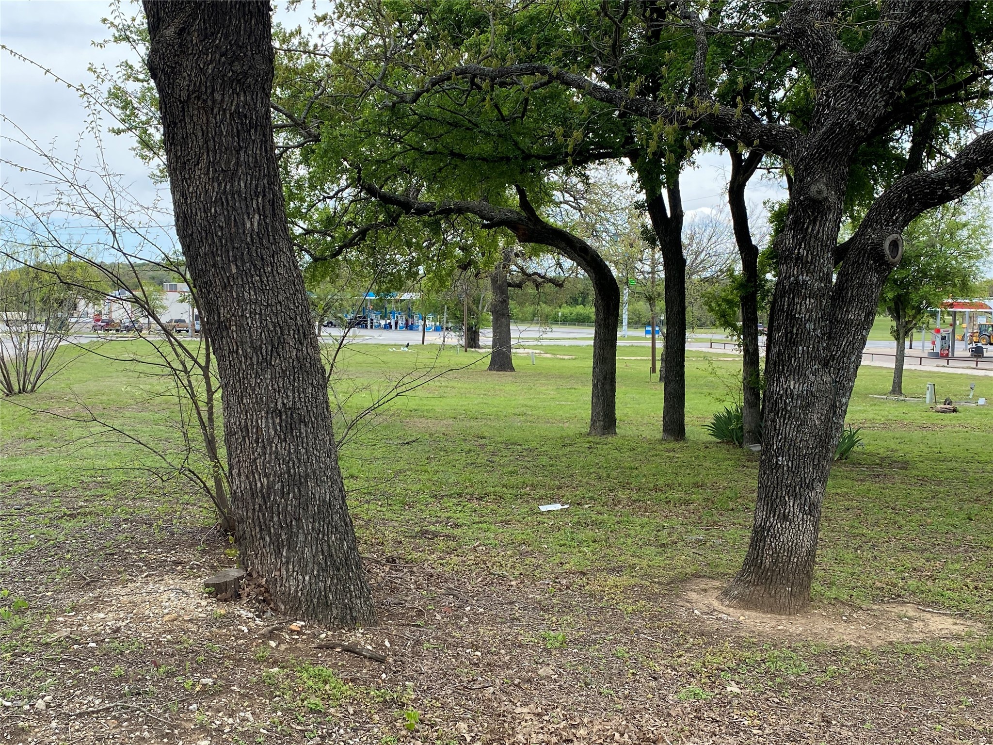 2500 S Oak Avenue Mineral Wells TX 76067