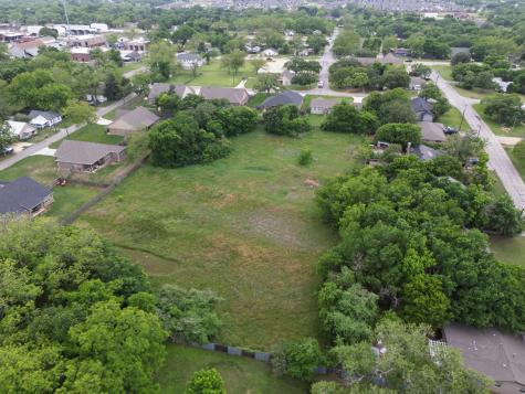 209 8th Street Joshua TX 76058