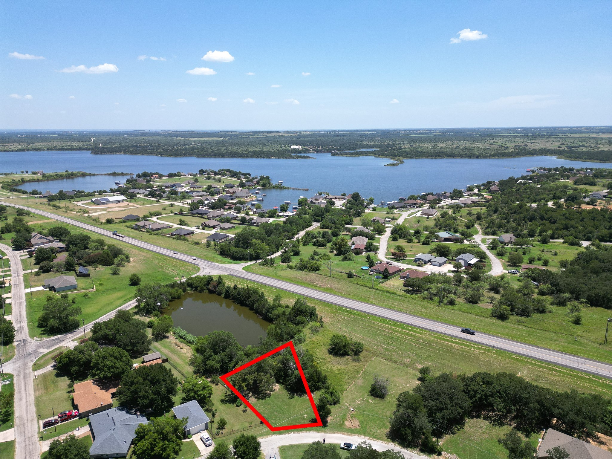 2 Round Hill Way Runaway Bay TX 76426