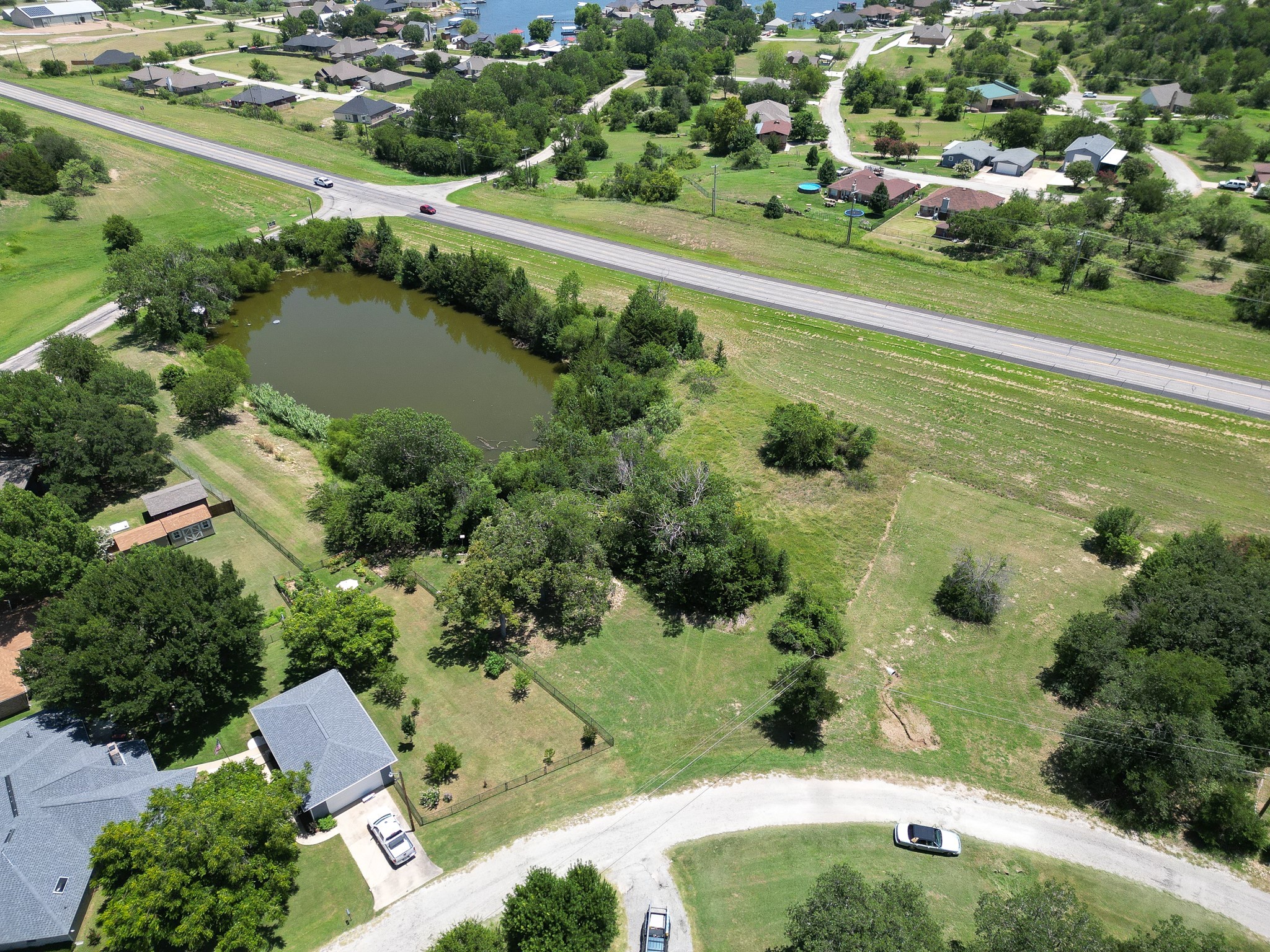 2 Round Hill Way Runaway Bay TX 76426