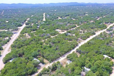 162 Wyatt Earp Drive Bandera TX 78003