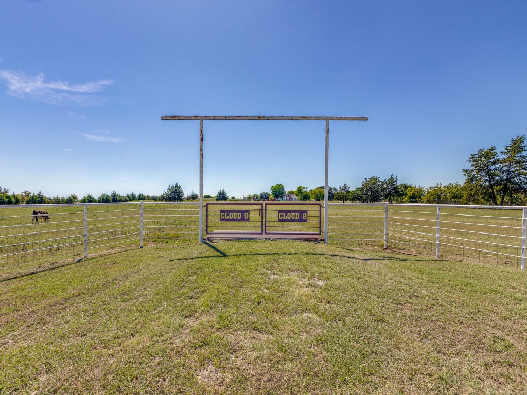 Lot 1 Mount Pleasant Road Valley View TX 76272