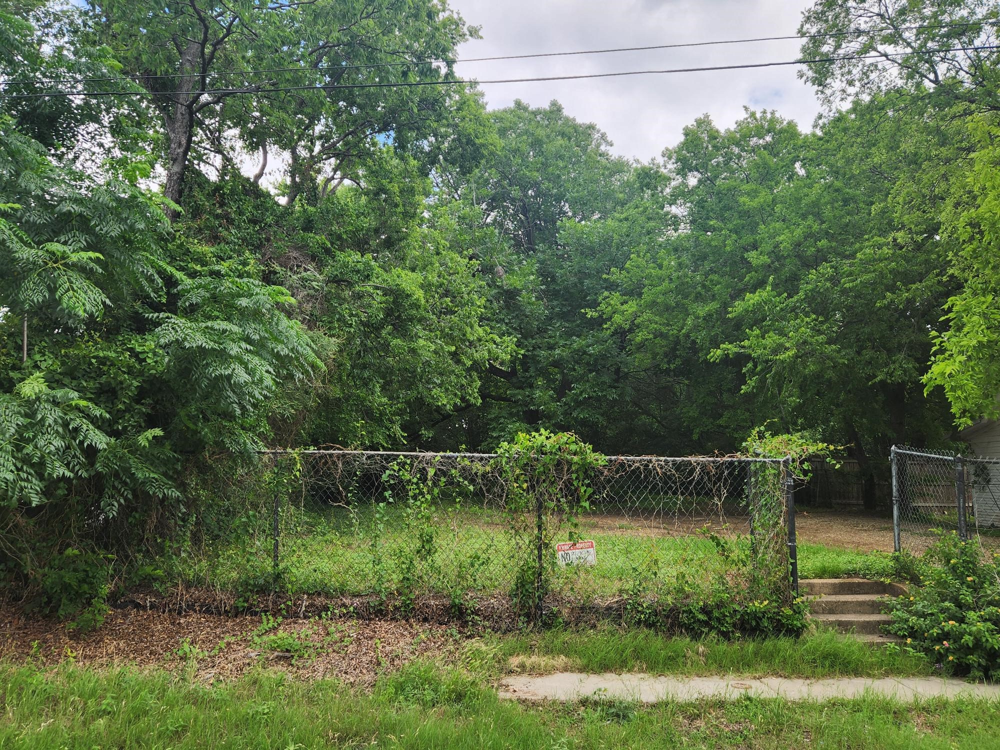 115 E Pembroke Avenue Dallas TX 75203