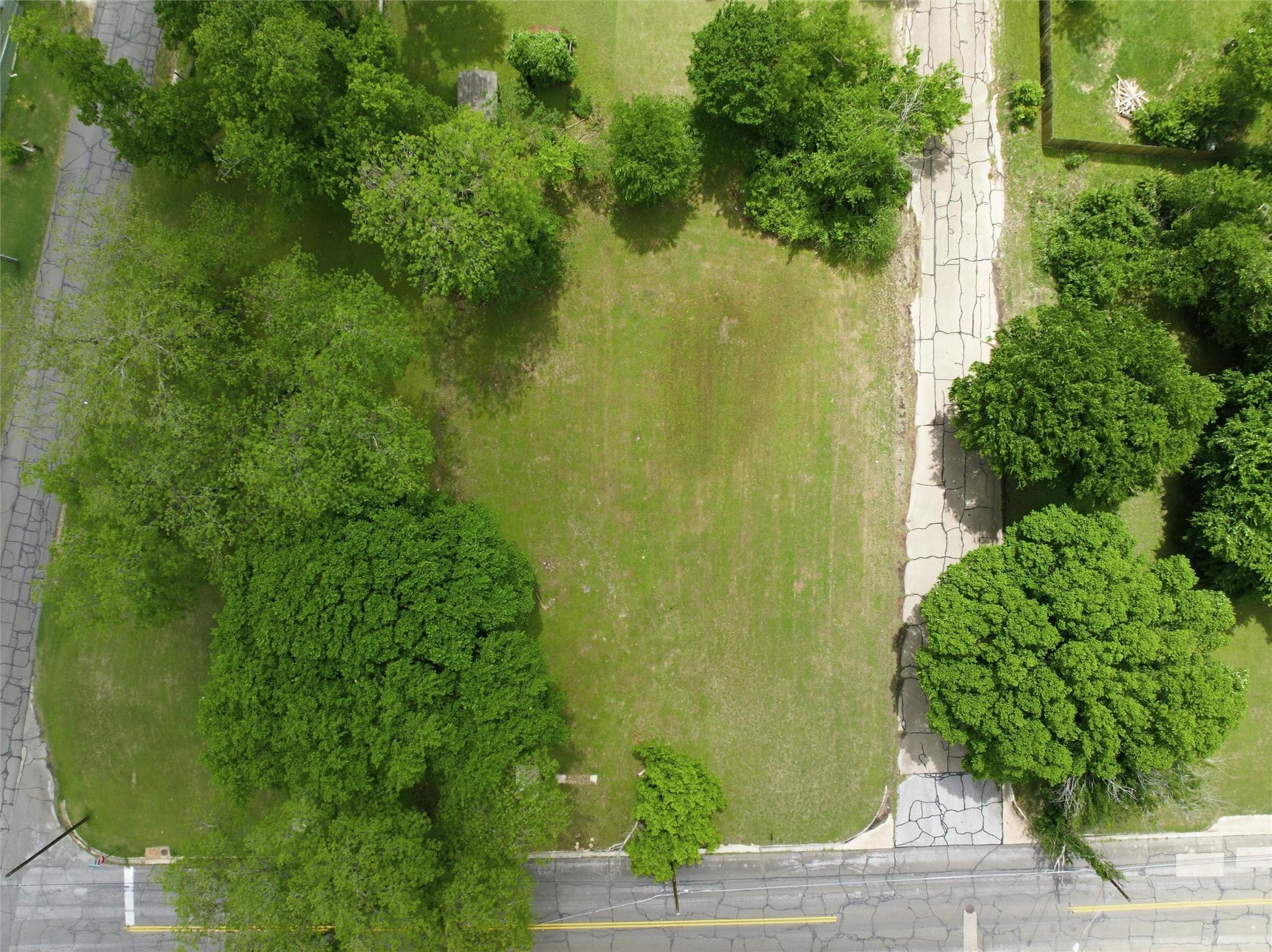 1119 Cherry Street Waco TX 76704