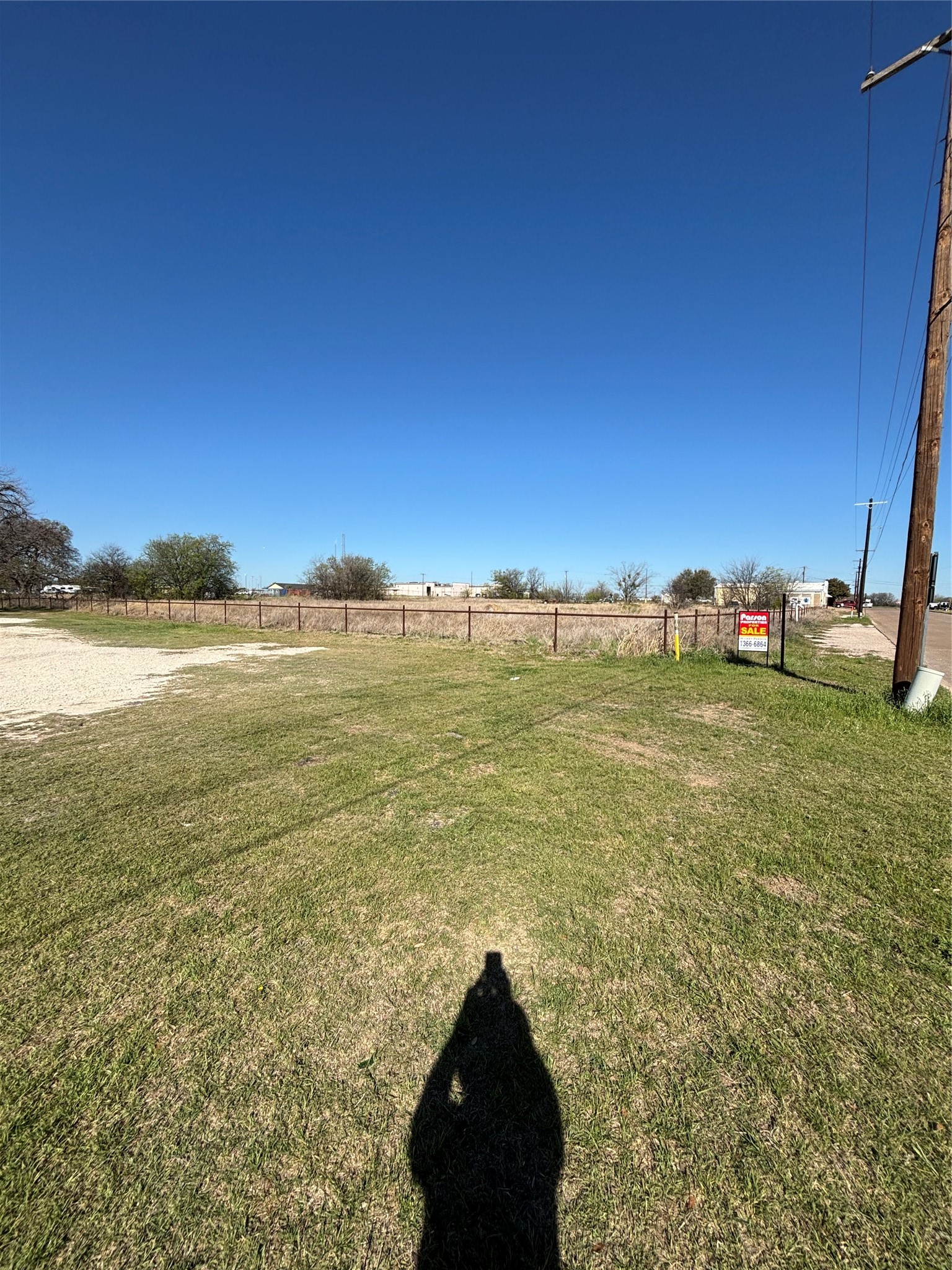 302 N Park Street Granbury TX 76048