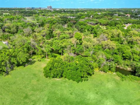 48 Braewood Place Dallas TX 74248